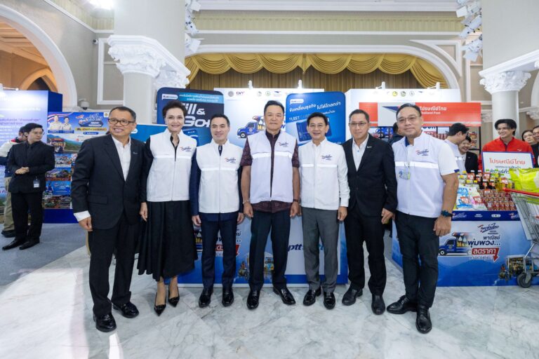 รูปรวมผู้บริหาร ส่งข่าว1